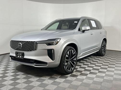 2025 Volvo XC90 B6 Plus 7-Seater