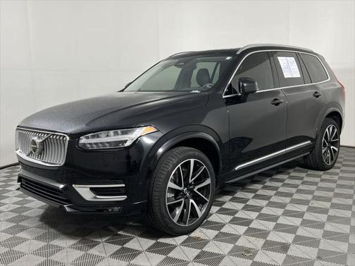 2023 Volvo XC90 B6 Plus 6-Seater