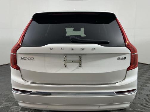 2024 Volvo XC90 B6 Plus Bright Theme 7-Seater