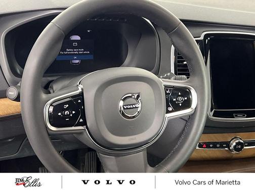2024 Volvo XC90 B6 Plus Bright Theme 7-Seater