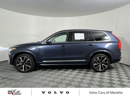 2024 Volvo XC90 B5 Plus Bright Theme