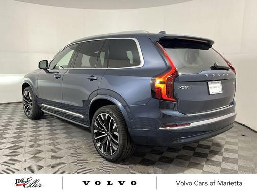 2026 Volvo XC90 B6 Plus 7-Seater