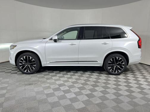 2026 Volvo XC90 B6 Ultra 7-Seater