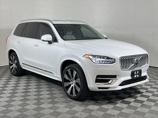 2023 Volvo XC90 Recharge Plug-In Hybrid T8 Ultimate 6-Seater
