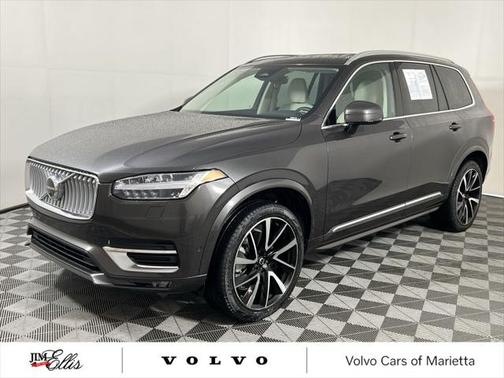 2024 Volvo XC90 B5 Plus Bright Theme