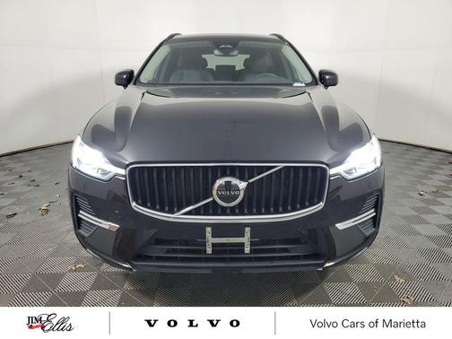 2023 Volvo XC60 B5 Core