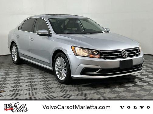 2017 Volkswagen Passat 1.8T SE