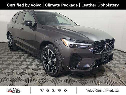 2025 Volvo XC60 B5 Plus