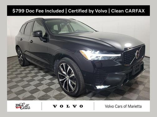 Black Stone 2023 Volvo XC60 B5 Plus Dark Theme
