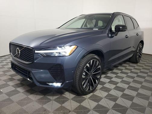 Denim Blue Metallic 2026 Volvo XC60 B5 Ultra