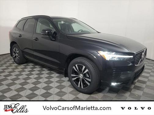 2025 Volvo XC60 B5 Core