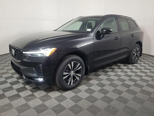 2025 Volvo XC60 B5 Core