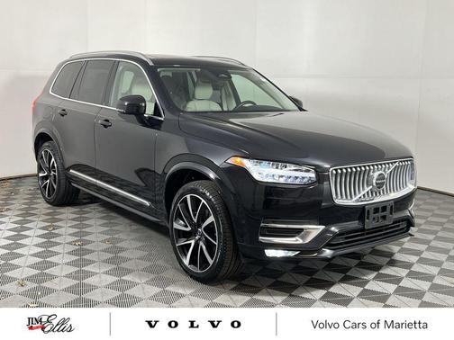2023 Volvo XC90 B6 Plus 7-Seater
