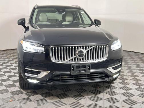 2023 Volvo XC90 B6 Plus 7-Seater