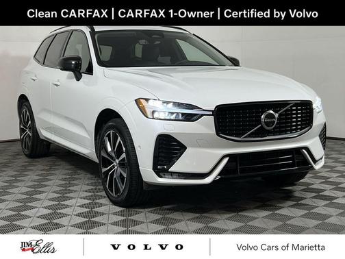 2025 Volvo XC60 B5 Plus