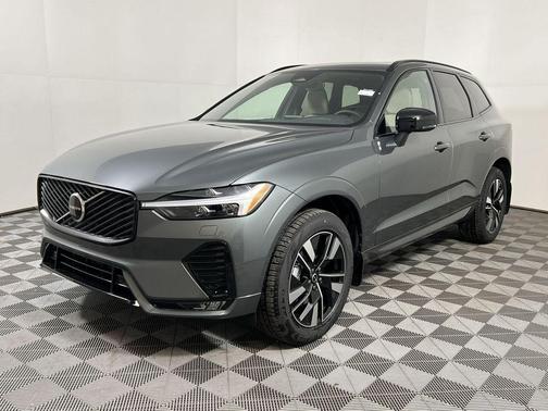 2026 Volvo XC60 B5 Core