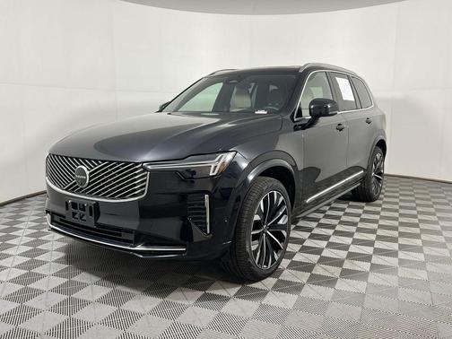 2025 Volvo XC90 B6 Plus 7-Seater