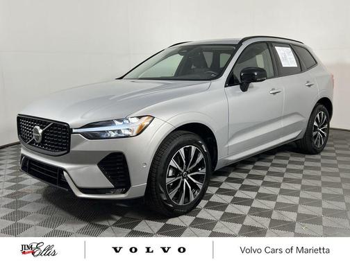 2025 Volvo XC60 Plus