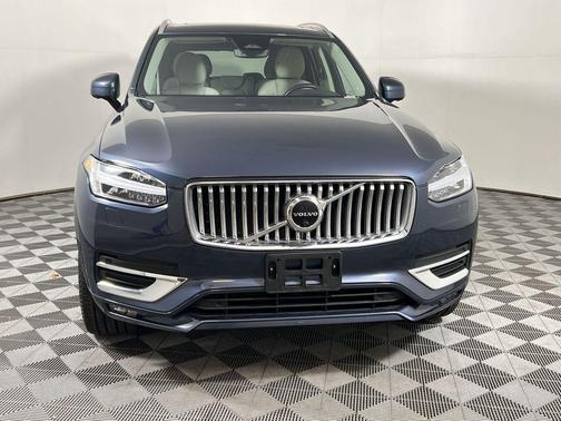 2023 Volvo XC90 B6 Plus 7-Seater