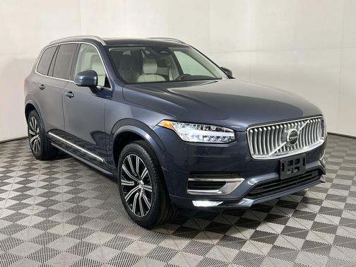 2024 Volvo XC90 B5 Core Bright Theme