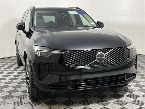 2026 Volvo XC90 B6 Ultra Dark Theme 7-Seater