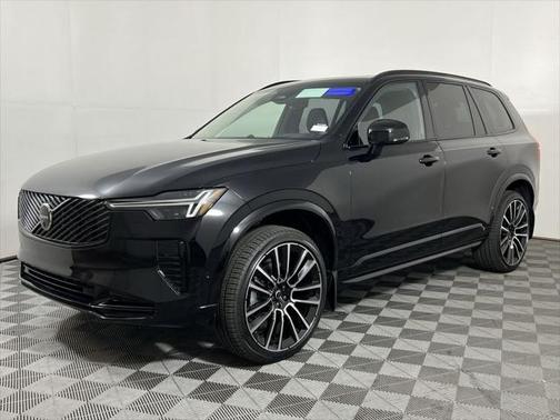 2026 Volvo XC90 B6 Ultra Dark Theme 7-Seater