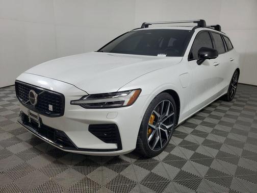 2024 Volvo V60 Recharge Plug-In Hybrid Polestar