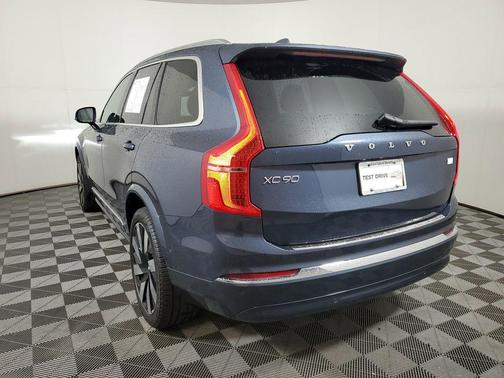 Denim Blue 2023 Volvo XC90 Recharge Plug-In Hybrid T8 Ultimate Bright Theme 7-Seater