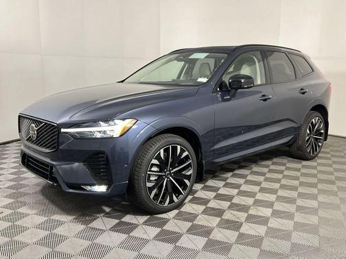 2026 Volvo XC60 B5 Ultra