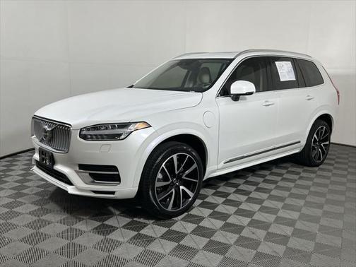 2022 Volvo XC90 Recharge Plug-In Hybrid T8 Inscription Expression 6 Passenger