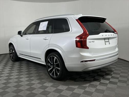 2022 Volvo XC90 Recharge Plug-In Hybrid T8 Inscription Expression 6 Passenger