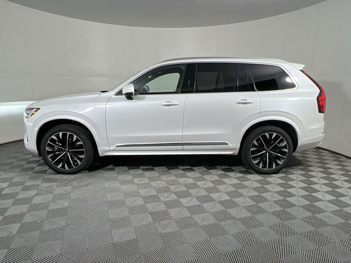 2026 Volvo XC90 B6 Ultra 7-Seater