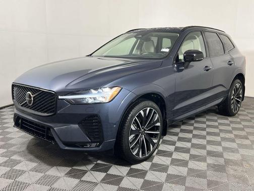 2026 Volvo XC60 B5 Ultra