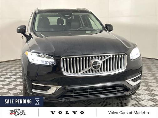 2024 Volvo XC90 B5 Plus Bright Theme