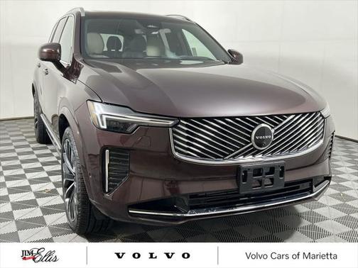 2025 Volvo XC90 Plug-In Hybrid T8 Ultra 6-Seater