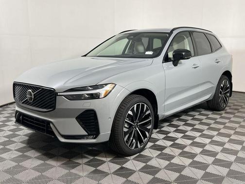 2026 Volvo XC60 B5 Ultra