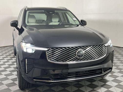 2026 Volvo XC90 B5 Ultra 7-Seater