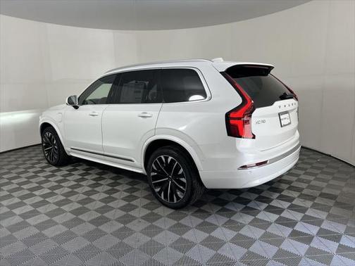 2025 Volvo XC90 Plug-In Hybrid T8 Ultra 7-Seater