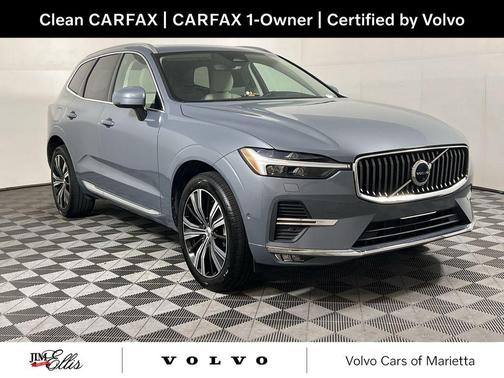 2023 Volvo XC60 B5 Plus Bright Theme