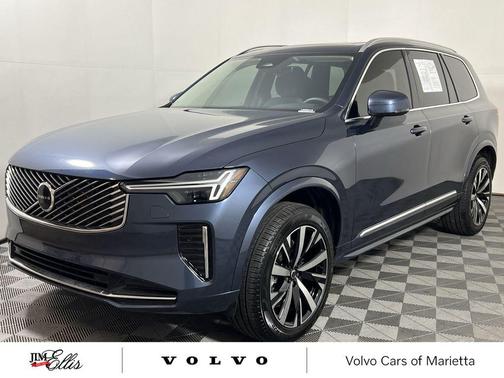 2025 Volvo XC90 B6 Core