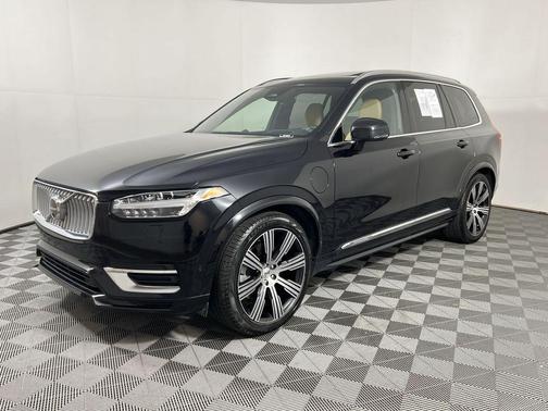 2024 Volvo XC90 Recharge Plug-In Hybrid T8 Ultimate Bright Theme 7-Seater