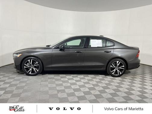 2025 Volvo S60 B5 Core