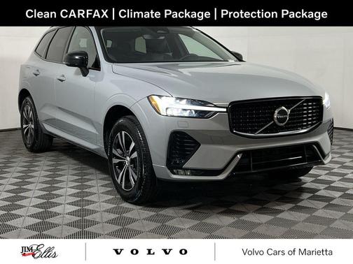 2025 Volvo XC60 B5 Core