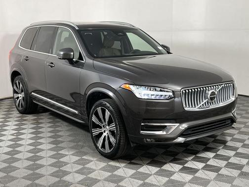 2024 Volvo XC90 B5 Plus Bright Theme