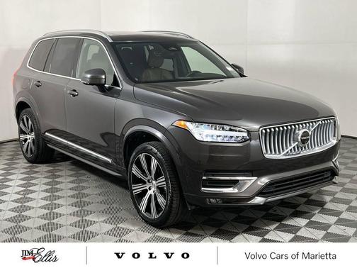 2024 Volvo XC90 B5 Plus Bright Theme