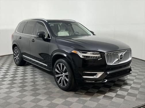 2024 Volvo XC90 B5 Core Bright Theme