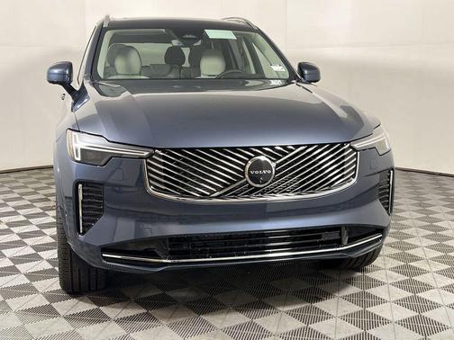 Denim Blue Metallic 2026 Volvo XC90 B6 Ultra 7-Seater
