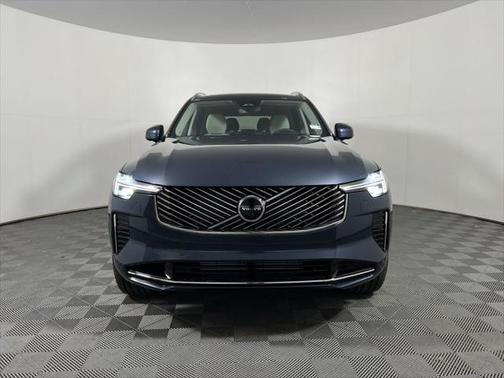 2026 Volvo XC90 Plug-In Hybrid T8 Ultra 7-Seater