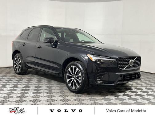 2025 Volvo XC60 B5 Core