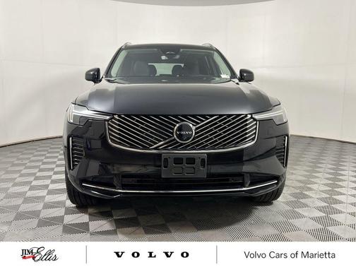 2025 Volvo XC90 B6 Plus 7-Seater